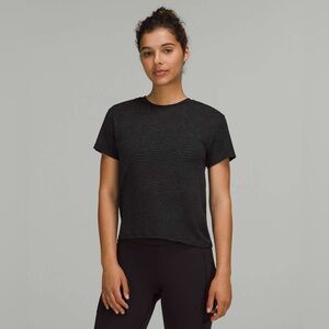 Women’s Lululemon “Train To Be” Cropped Short Sleeve Seamless Tee